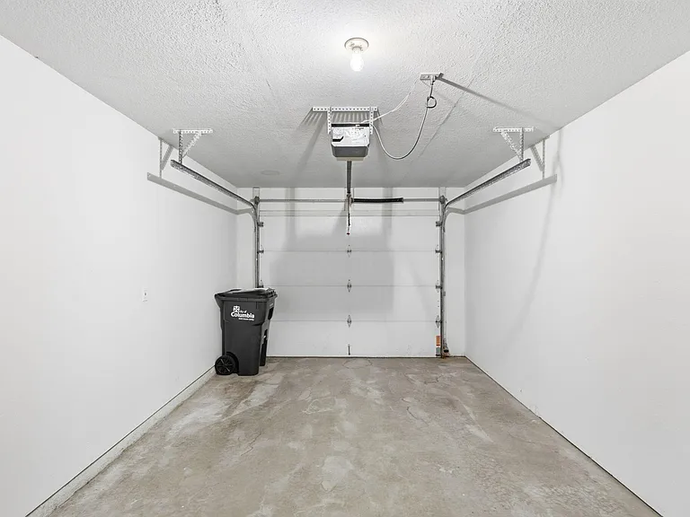 4404 Jeana Ct — Photo 23