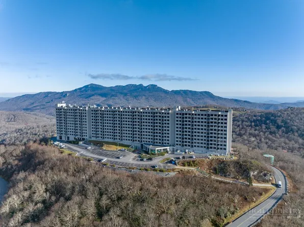 303 Sugar Top Drive #2205, Sugar Mountain, NC 28604