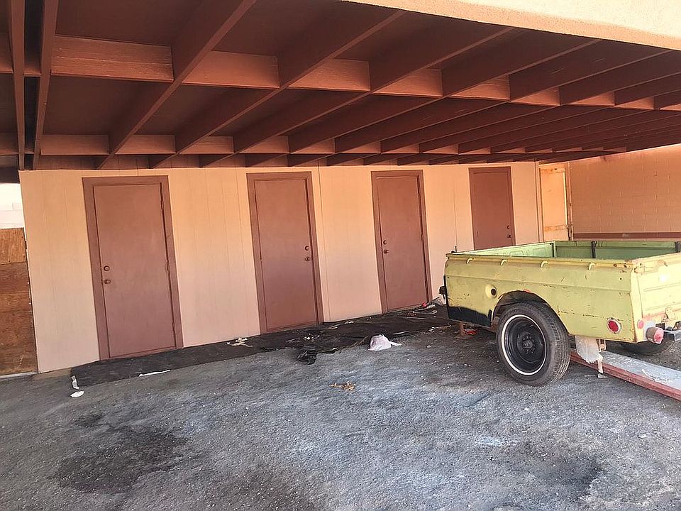 2nd image of 4612 S 6th St
