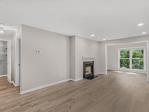 5th image of 10300 Appalachian Cir #7-106