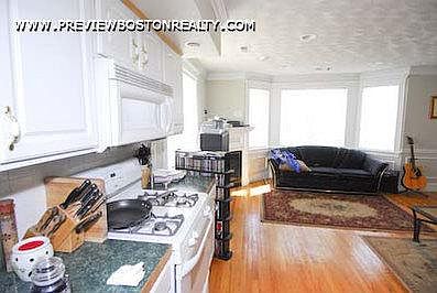 2nd image of 145 Murdock St #T2