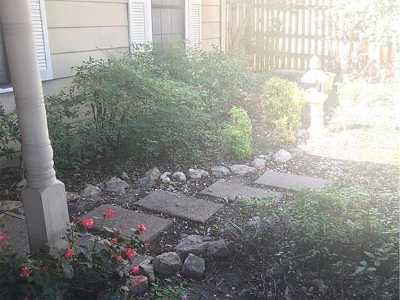 3rd image of 2801 NW 16th St