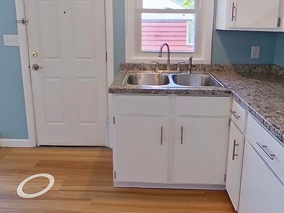 5th image of 78 Old Greene Rd #1