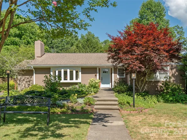 231 Maple St, Brevard, NC 28712