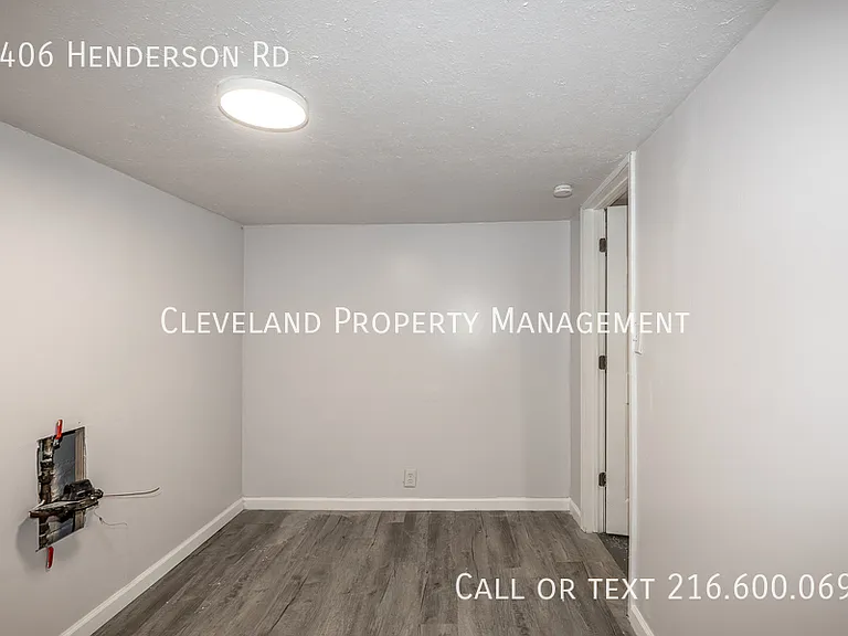 3406 Henderson Rd — Photo 26