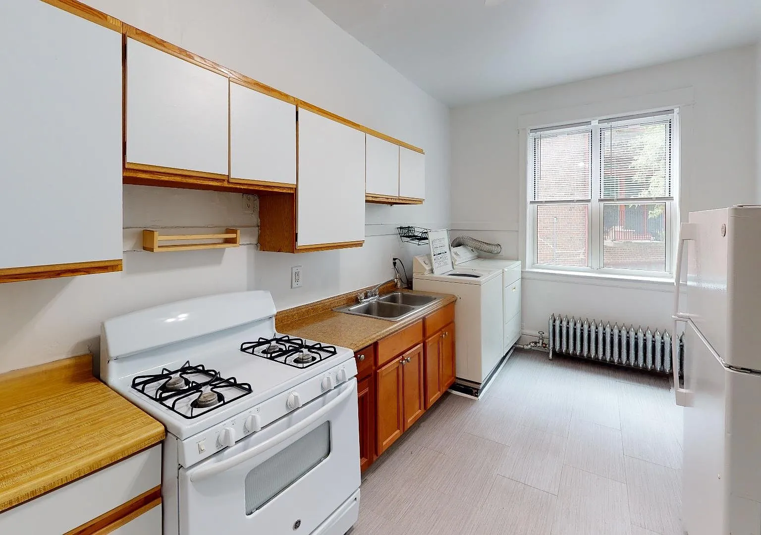 1358 E. 58th Street — Photo 1