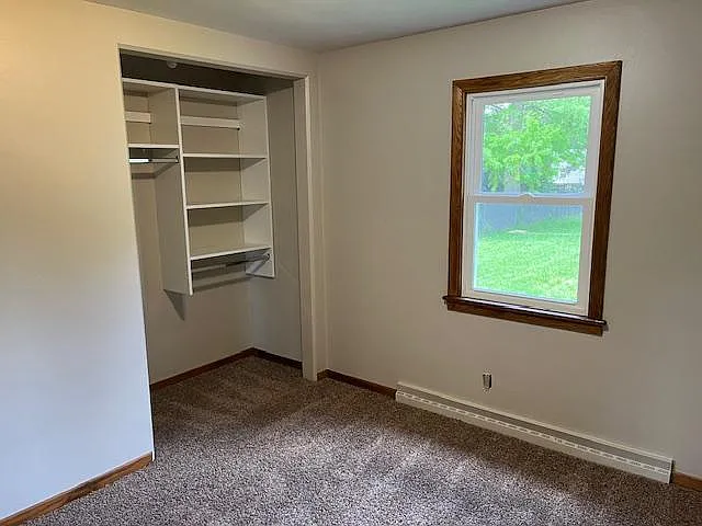1728 Wayside Dr — Photo 4