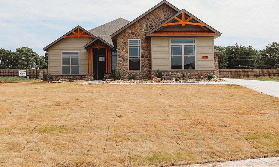 1st image of 3760 Bitterroot St