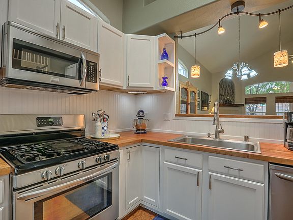 3rd image of 4935 Story Rock St NW