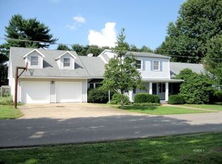 6 E 4th St, The Plains, OH 45780
