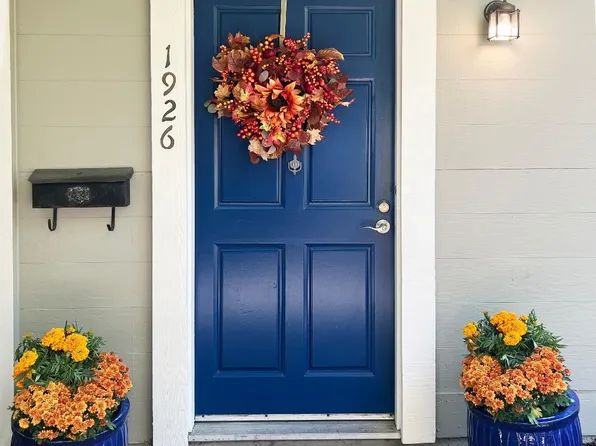 1926 Silverwood Ave, Mountain View, CA 94043