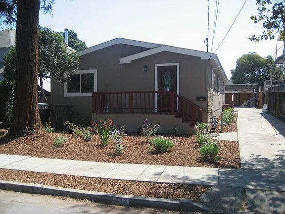 2nd image of 236 Brooklyn Ave