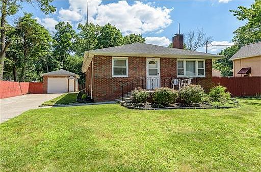1st image of 1809 Cedarwood Dr