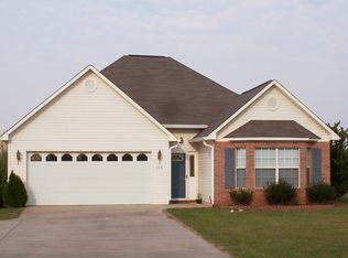 308 Peach Blossom Rd, Bonaire, GA 31005