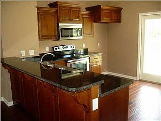 2nd image of 2632 Avondale Ct