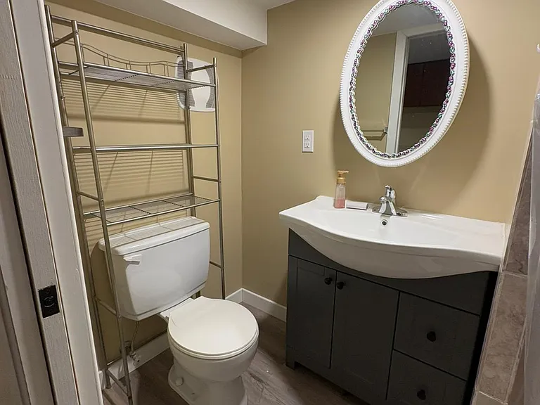 204 McKay Ave #2 — Photo 5