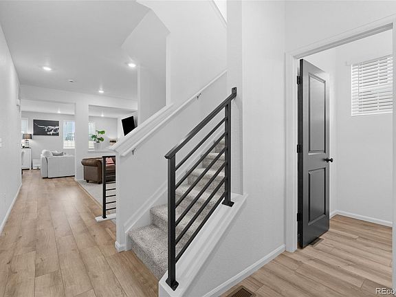 4th image of 3878 N Riviera Court