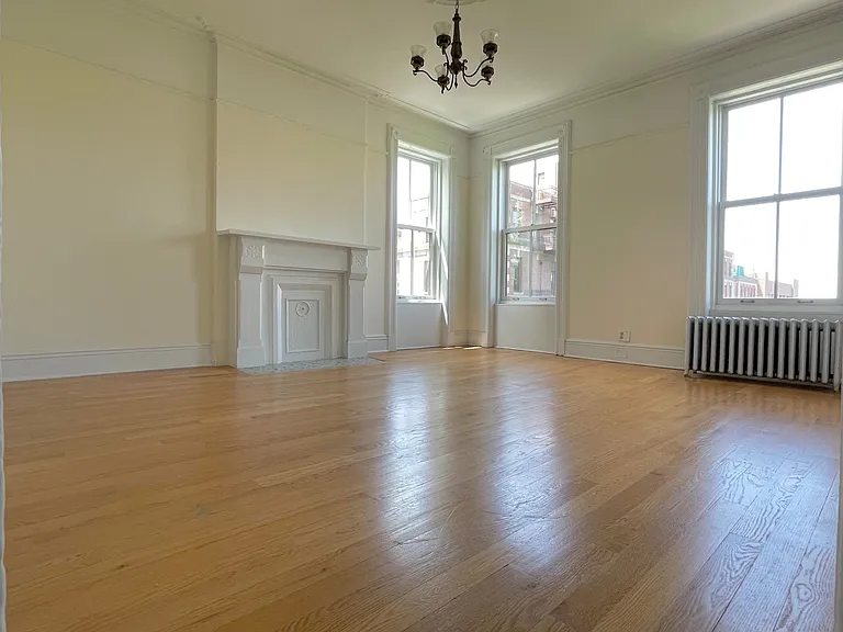 111 Pacific St #3 — Photo 6