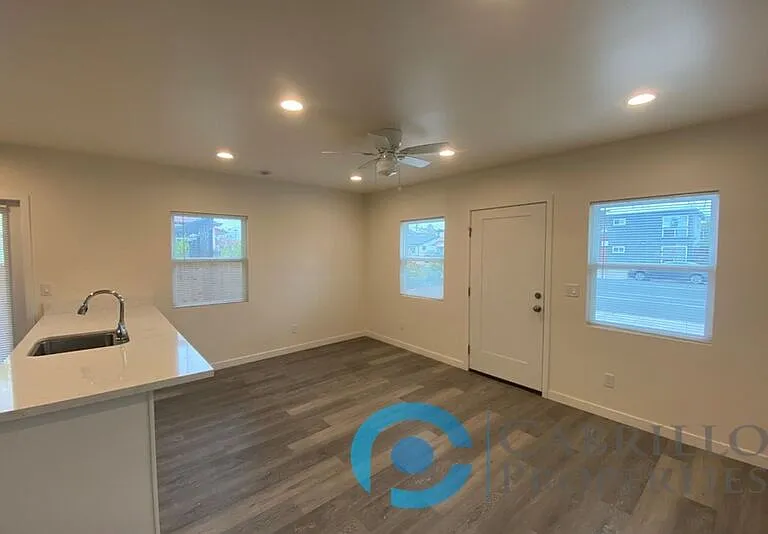 4132 Utah St — Photo 7
