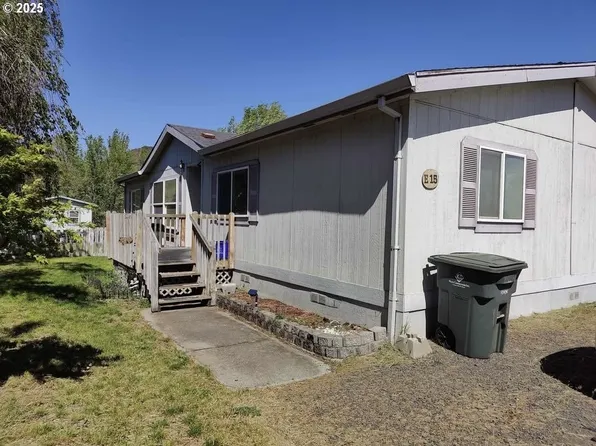4109 Chenoweth Rd Unit E15, The Dalles, OR 97058