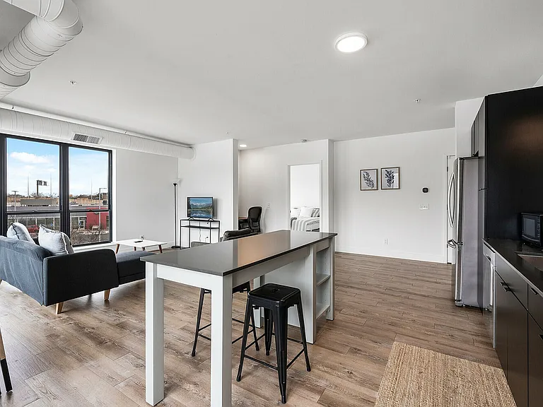 27_4900_Cedar_Lake_Unit_3017_mls
