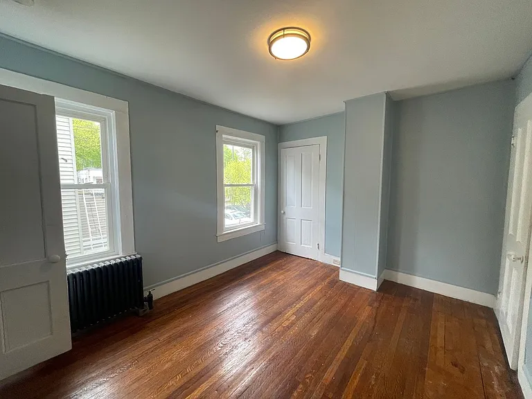 117-119 Lincoln St — Photo 17