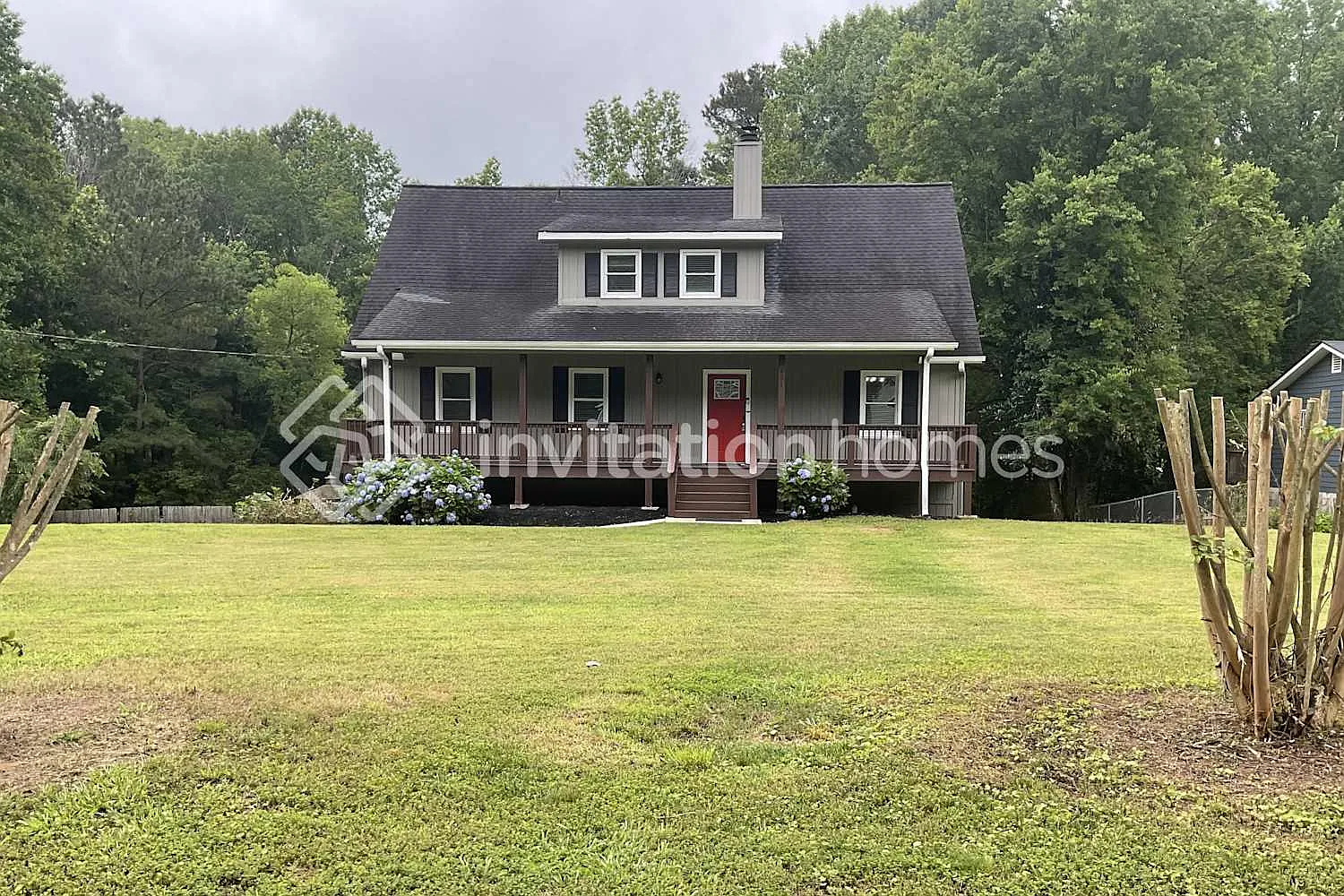 201 Chatooga Dr Woodstock, GA 30188 — Photo 1