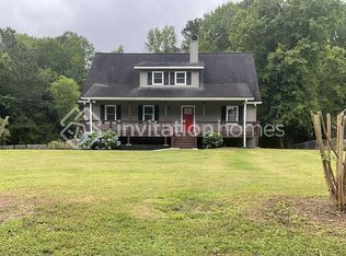 201 Chatooga Dr, Woodstock, GA 30188