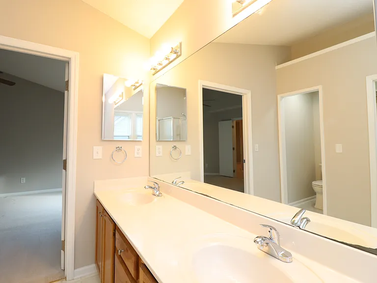 12305 Harcourt Dr — Photo 28