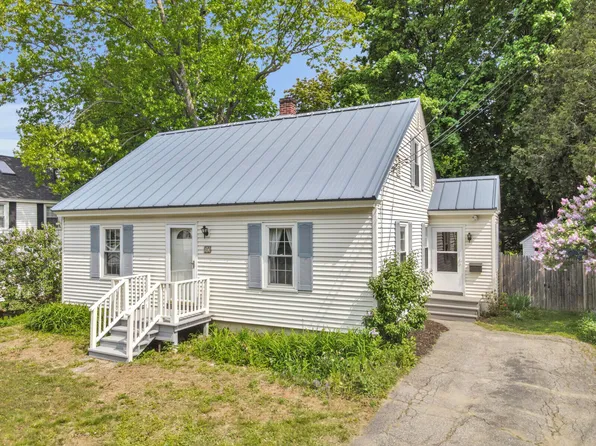 17 Davenport Street, Augusta, ME 04330