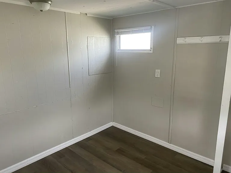 Lakeview Terrace — Photo 17