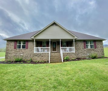 172 Landrum Ln, Lafayette, TN, 37083