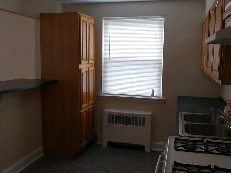 7517 Whitaker Ave #2 — Photo 2