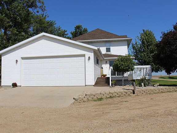3rd image of 35081 820th St