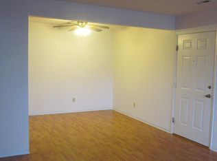 1797 Sherman Dr, Saint Charles, MO 63303