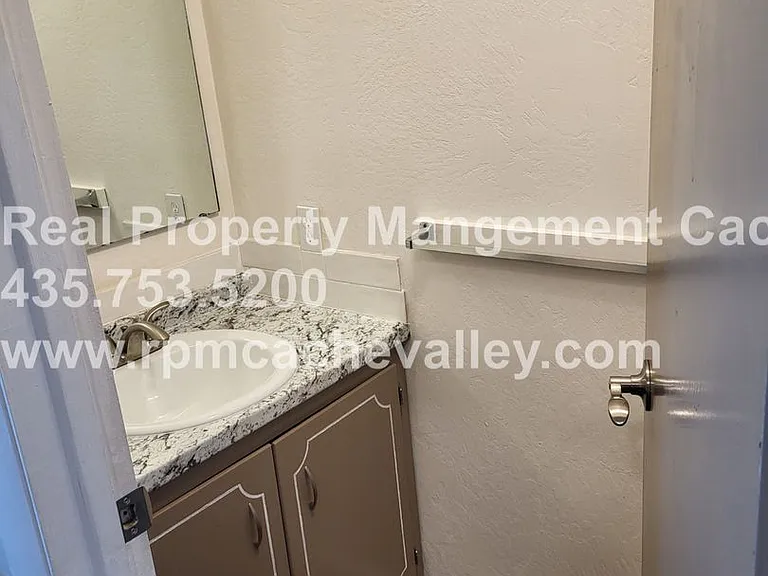 2662 N 370 E #1-2 — Photo 11
