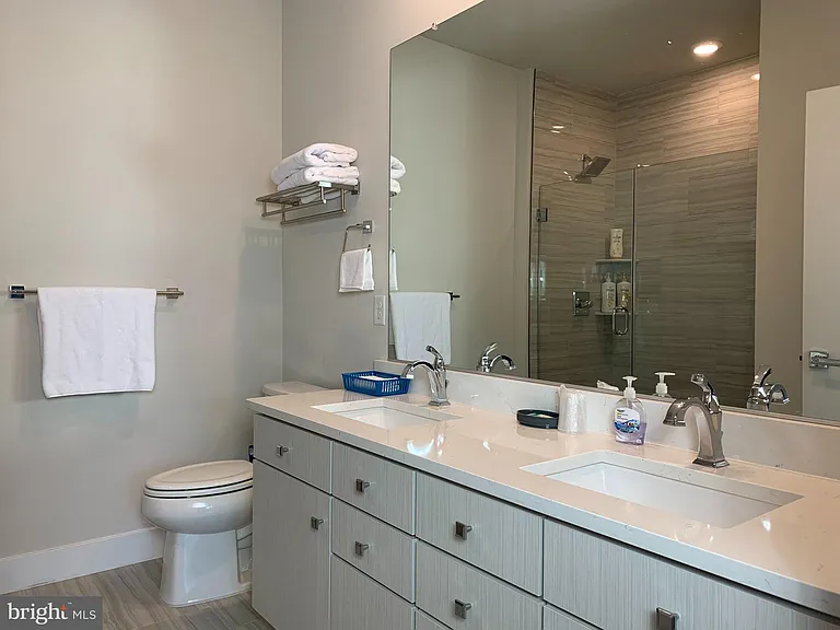 Old Meadow Rd — Photo 6