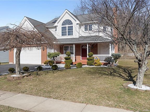 2nd image of 11 Rachel Dr