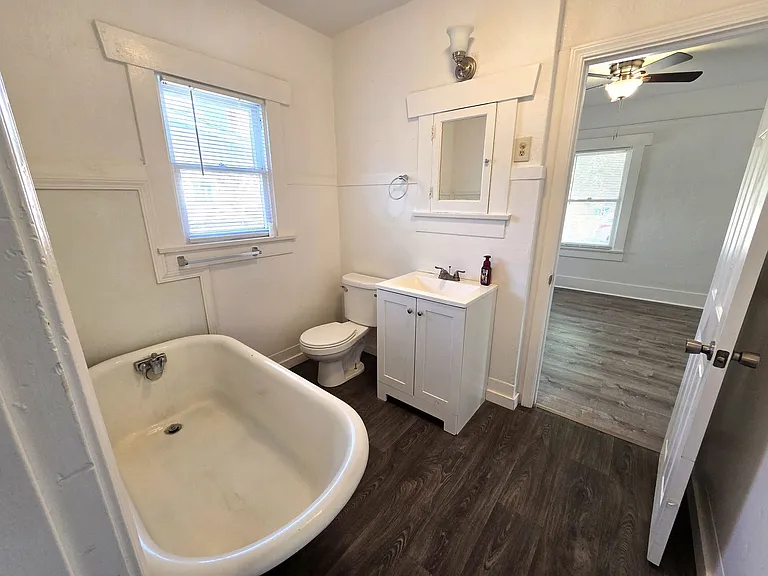 345 W Kanai Ave — Photo 11