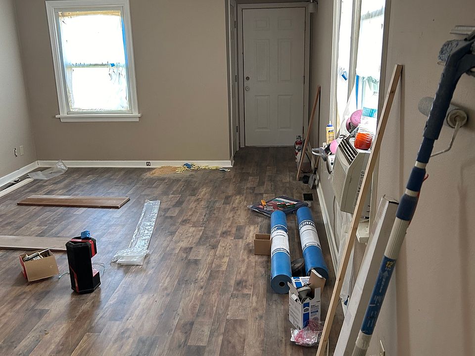 1st image of 484 Buffalo St