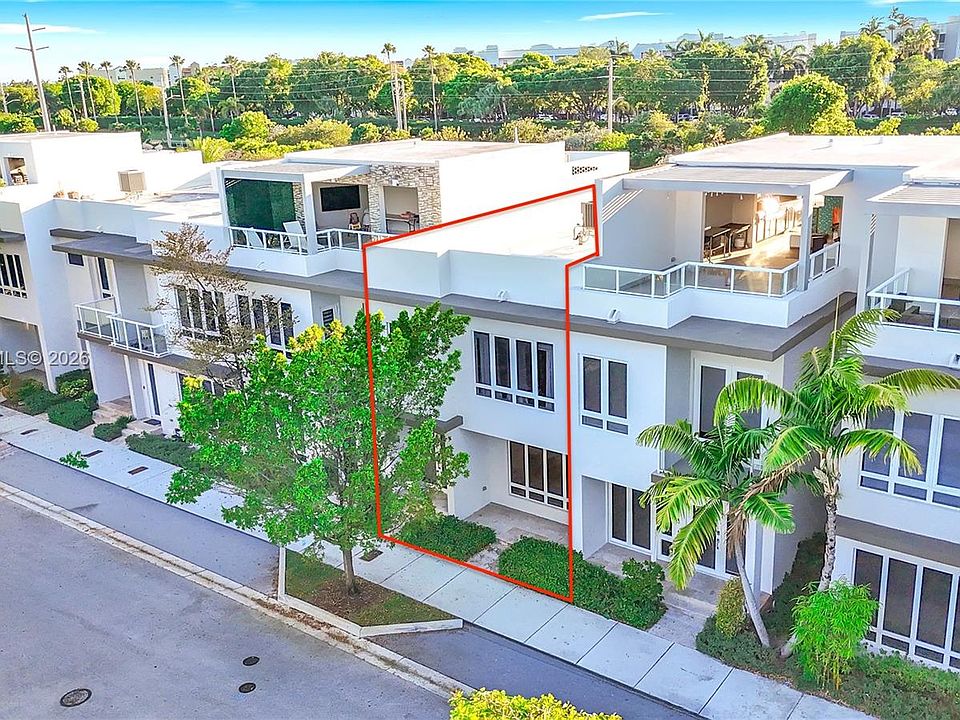 1st image of 6400 NW 105th Pl