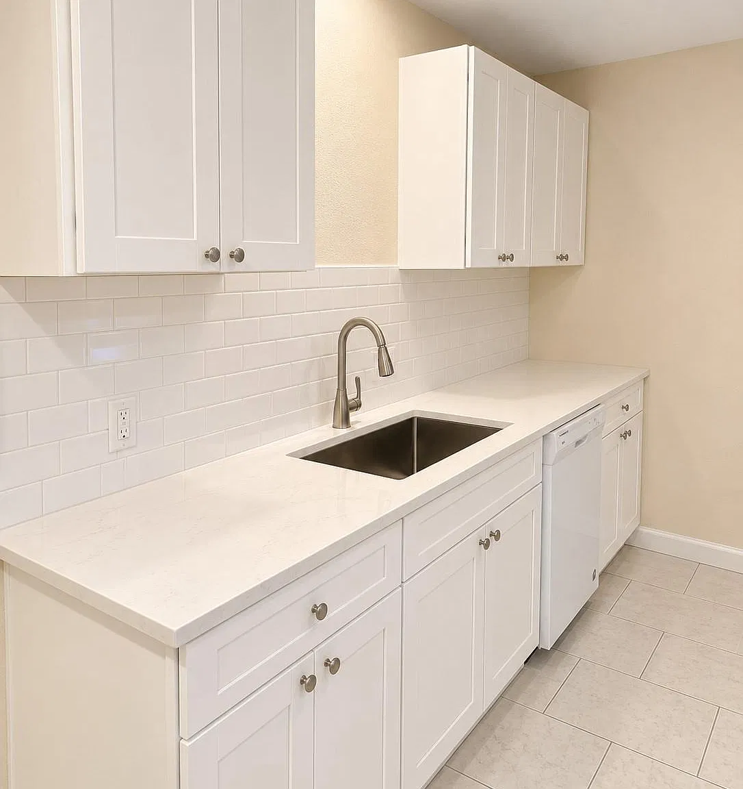 3 bed, 2.0 bath, 1700 sqft, $1,600 — Photo 3