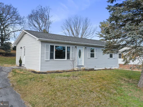714 Spring Pkwy, Woodstock, VA 22664