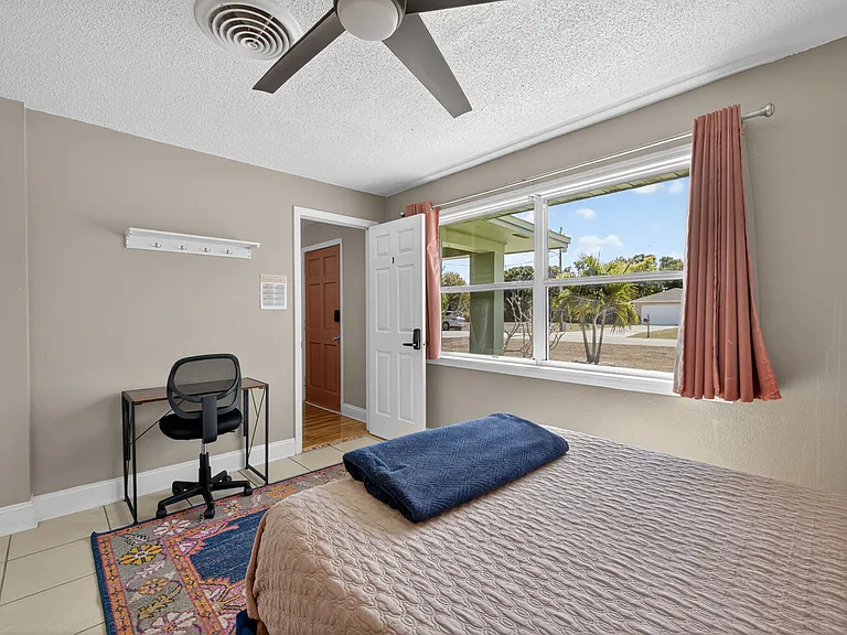 1781 Coral Point Dr — Photo 12