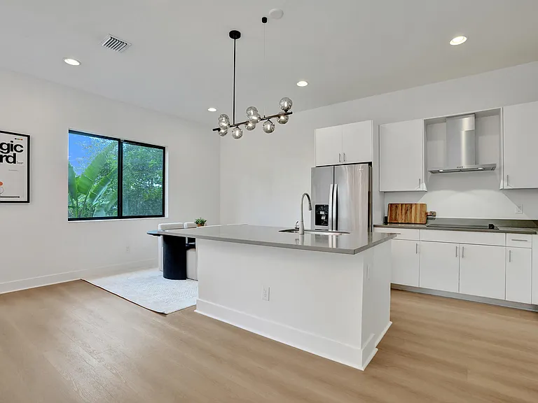 13145 Addilyn Ct — Photo 9