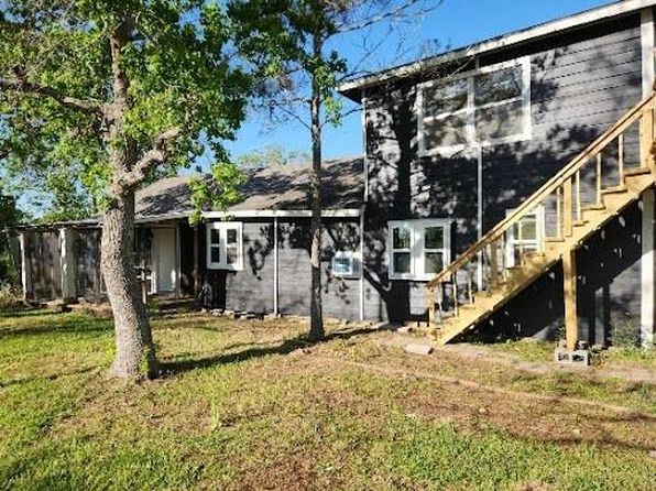 12018 Sandpiper Rd
