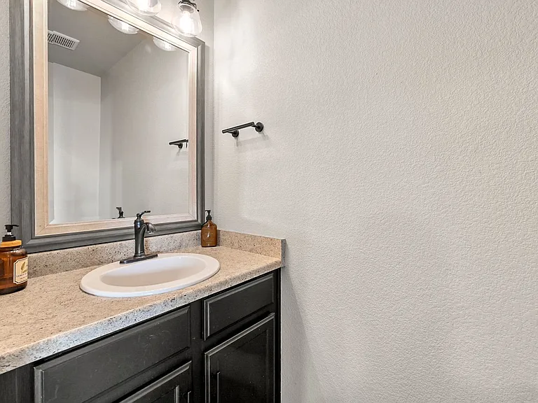 6287 San Mateo Dr — Photo 16