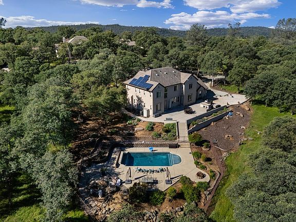 2nd image of 9926 Spyglass Cir