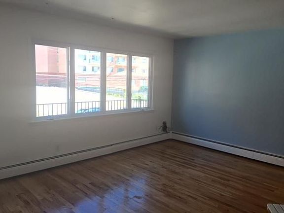 4th image of 157 Beach 117 St