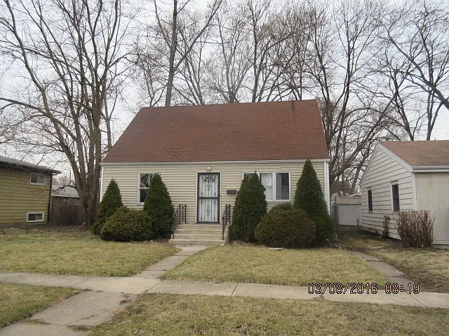 16850 Anthony Ave photo 1